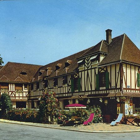 Logis Hotel La Foret Senonches 외부 사진