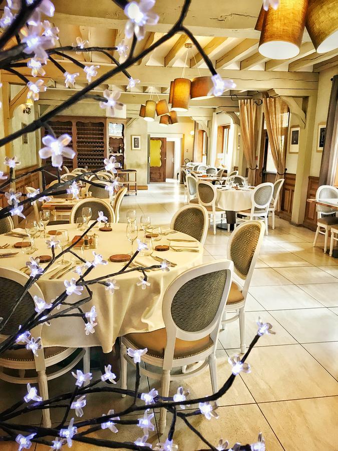 Logis Hotel La Foret Senonches 외부 사진