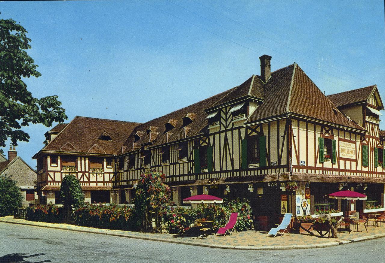 Logis Hotel La Foret Senonches 외부 사진